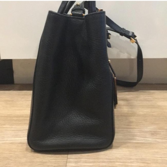 Fendi ‘Petite 2jours’ Handbag - Picture 5 of 8